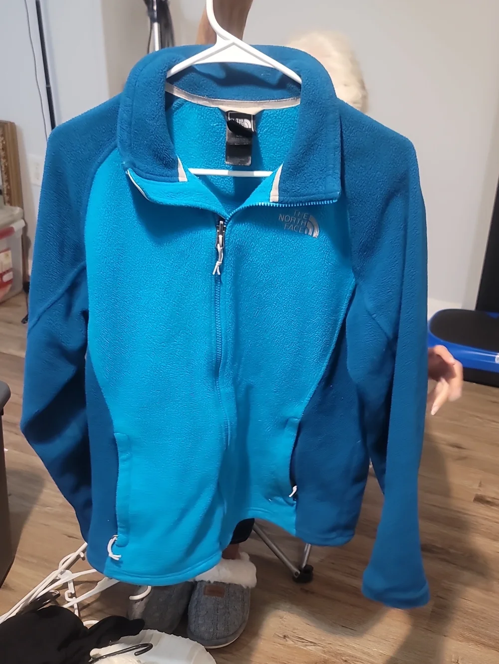 The North Face Teal & Dark Teal Full-Zip Fleece Jacket